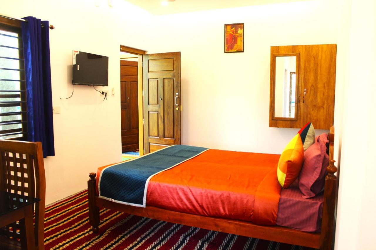 Arabian Nights Munnar Villa ภายนอก รูปภาพ