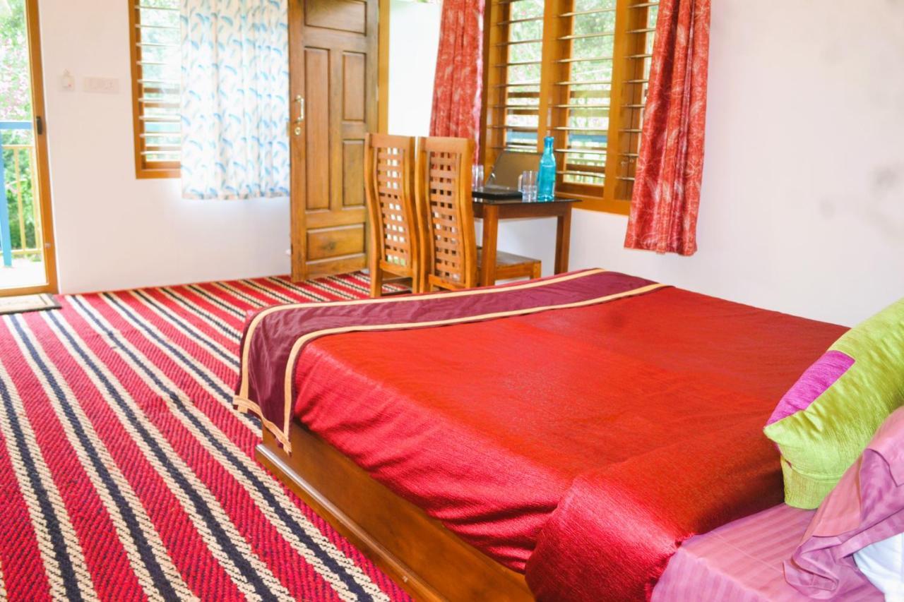 Arabian Nights Munnar Villa ภายนอก รูปภาพ