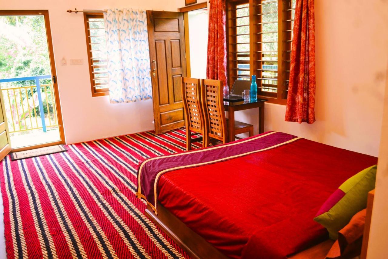 Arabian Nights Munnar Villa ภายนอก รูปภาพ