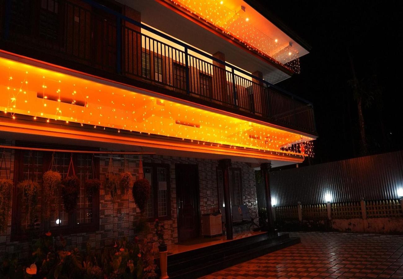 Arabian Nights Munnar Villa ภายนอก รูปภาพ